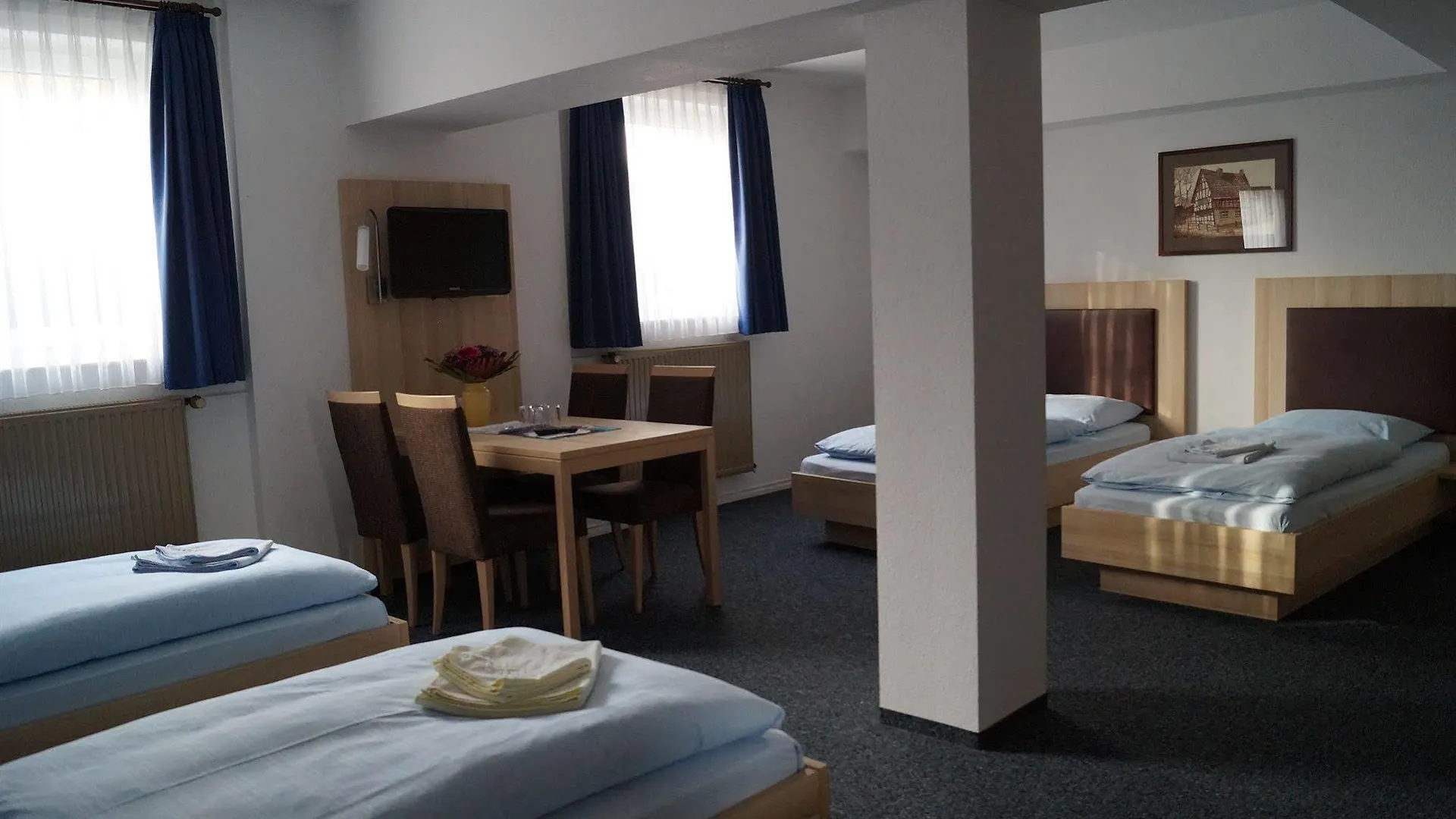 Hotel Am Vogelsanger Weg Dusseldorf 3*,